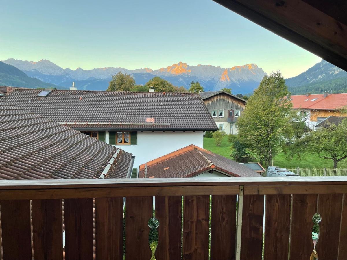 Dachgeschosswohnung Mit Traumhaftem Zugspitzblick Bei Garmisch Farchant Exterior foto
