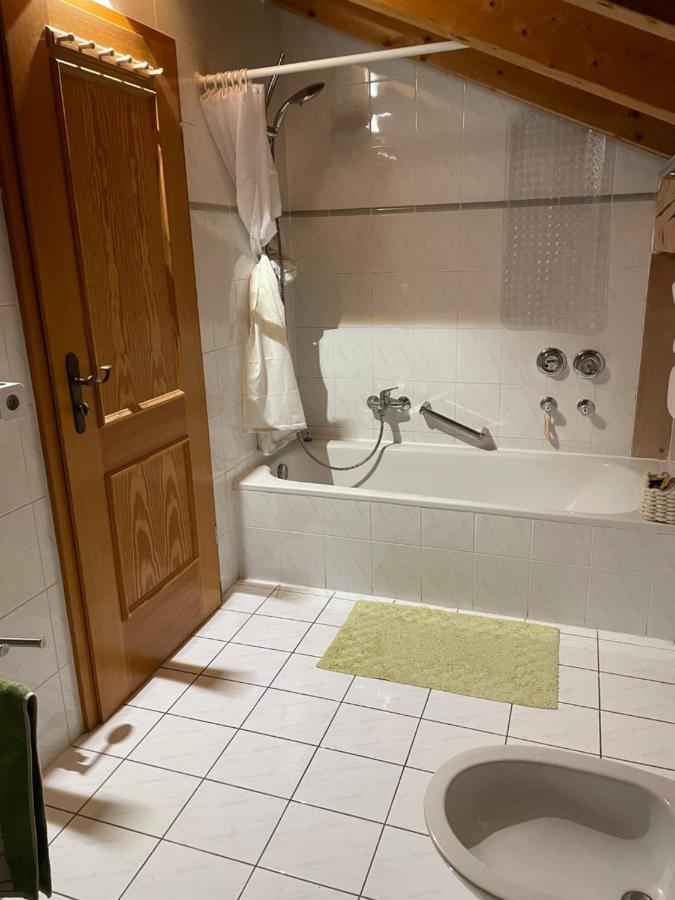 Dachgeschosswohnung Mit Traumhaftem Zugspitzblick Bei Garmisch Farchant Exterior foto